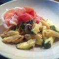 Squashpasta med prosciutto
