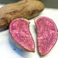 Lila sötpotatis med ugnsbakad lax