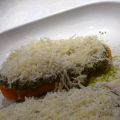 Ugnsbakad lax med pesto- och parmesantäcke och[...]