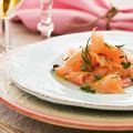 Limegravad lax med kapris och dill
