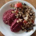 Rödbetsfalafel med mathavresallad