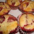 Jordgubbs fyllda muffins