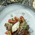 Dijonfylld lövbiff med parmesan- och örtpommes,[...]