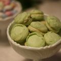 Lime macarons