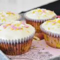 Vaniljmarinerad ananas gömd i glutenfri muffins