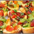 Bruschetta med tomat och basilika
