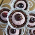 Kladdkaka, Mascarponefrosting & Körsbär