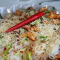 Supergod thaikyckling med risnudlar