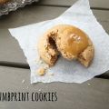 Thumbprint cookies med kola och flingsalt