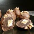 SNICKERS BROWNIE BOMBS