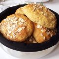 Glutenfria havre- och solrosfrallor