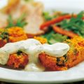Vegopaté med örtsås och ruccolasallad