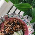 Bovetegranola med äppel, kanel & kokos