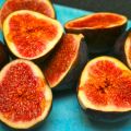 Fikon med rödvin, vanilj & camembert
