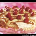 Yoghurt- och marängtårta