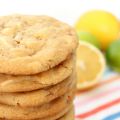 White chocolate chip cookies with lemon