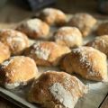 Morot och hasselnötsbröd