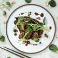 Lemongrass chicken med rostade cashewnötter och[...]