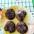Saffransbullar, lussebullar, saffransmunkar,[...]