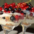 Bärdessert i glas