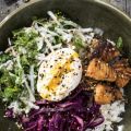 Spicy salmon bowl