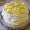 Tårta med maräng, parfait av lemoncurd och[...]