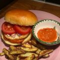 Halloumiburgare med salsa romesco, rödlök och[...]