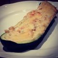 Zucchini fylld med räk & ostsås