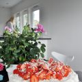 Glutenfri gräddtårta fylld med gul ägg/vanilj[...]