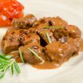 Chilistark biffgryta med choklad