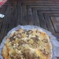 Kolgrillad Pizza på surdegsbotten