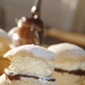 Hemmagjorda semlor med nutella och mandelmassa