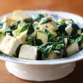 Spiffig stir-fry med spenat och tofu