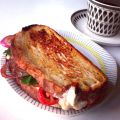 Cafémacka med chévre honung och valnötter