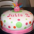 Babblar och bollar till Julia 2 år