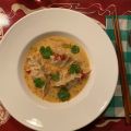 Dumplings i gochujanbuljong med kanderad chili