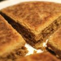 Oatcake eller oatmeal bannock - skotsk glödkaka[...]