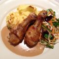 Kycklingdrumsticks med duchessepotatis och[...]