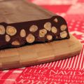 Chokladturrón med rostade hasselnötter