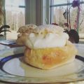 Klassisk semla eller semla med daim och[...]