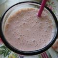 Hälsosmoothie med sojamjölk, banan, torkade[...]