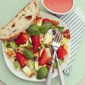 Jordgubbssallad med avokado, korngryn och[...]