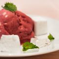 Svartvinbärsdessert