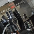 Kaffedags med smarriga Hallongrottor...