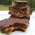 CARAMEL AND CHOCOLATE PECAN BARS