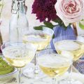 Bubbelcocktail med äpple, ingefära och mynta