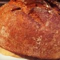 Kryddat bröd på rå potatis och vetekross