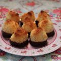 Chokladdoppade kokostoppar