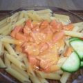 Enkel pastasås med falukorv