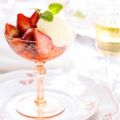 Flädermousse med jordgubbar